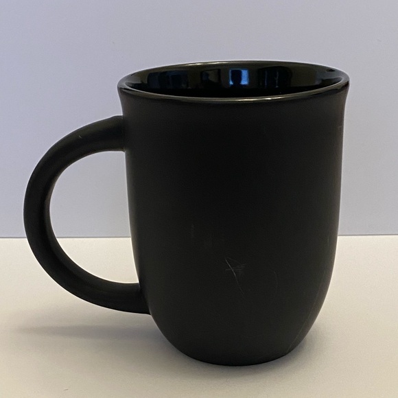 Landry’s Golden Nugget “It’s Free to be Nice” Black Satin Coffee Mug Brand New - Picture 6 of 7